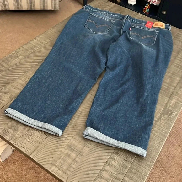 Levi’s Women’s Mid Rise Relaxed Tapered Leg Boyfriend Denim Jeans - Size 24W New - Picture 9 of 12